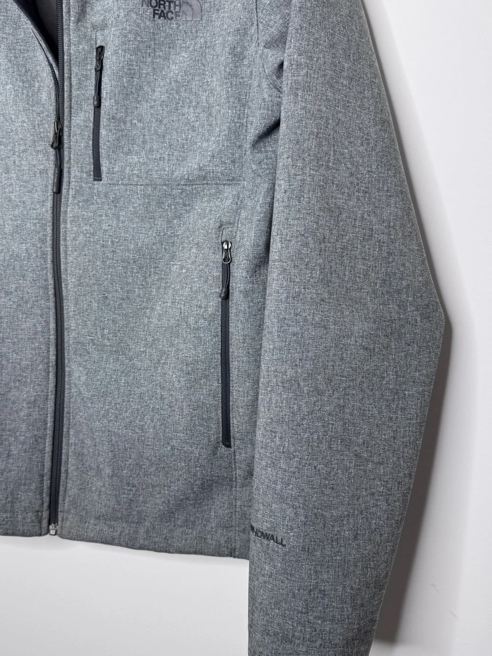 The North Face Men's Apex Bionic 2 Jacket in Grey